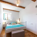 Rustic Stone Begovi Dvori- 15 Minutes To Villa *