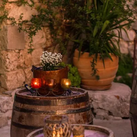 Rustic Stone Begovi Dvori- 15 Minutes To * Dubrownik