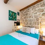 Villa Rustic Stone Begovi Dvori- 15 Minutes To