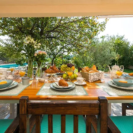 Rustic Stone Begovi Dvori- 15 Minutes To * Дубровник