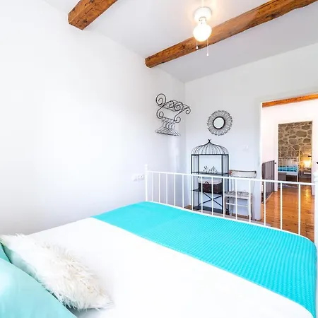 Villa Rustic Stone Begovi Dvori- 15 Minutes To *