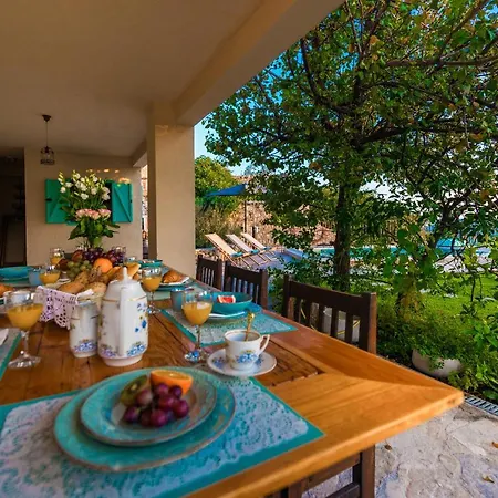 Villa Rustic Stone Begovi Dvori- 15 Minutes To