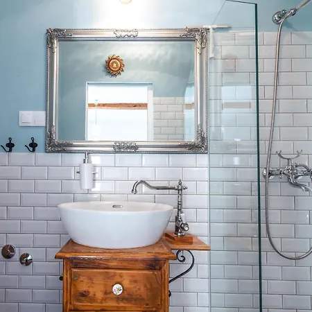 Villa Rustic Stone Begovi Dvori- 15 Minutes To