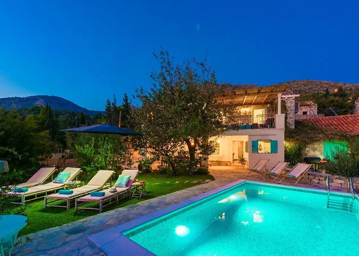 Rustic Stone Begovi Dvori- 15 Minutes To Dubrovnik