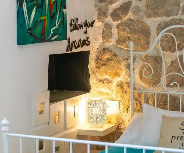 Rustic Stone Begovi Dvori- 15 Minutes To Dubrovnik