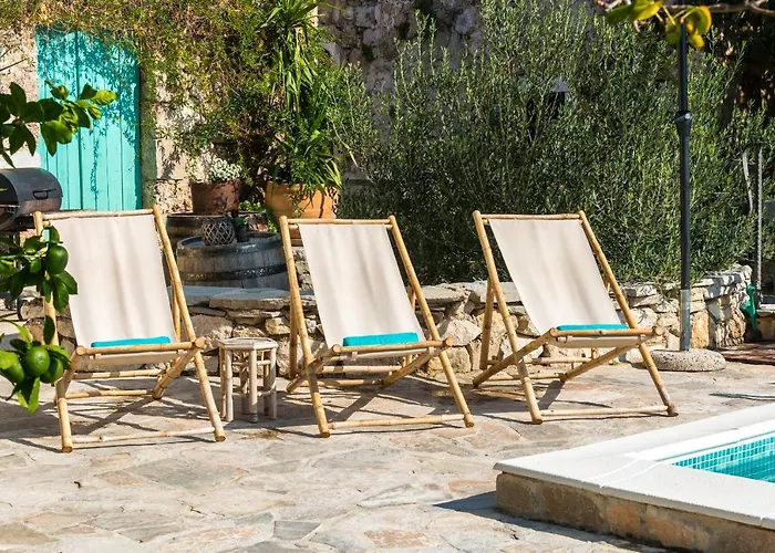 Rustic Stone Begovi Dvori- 15 Minutes To