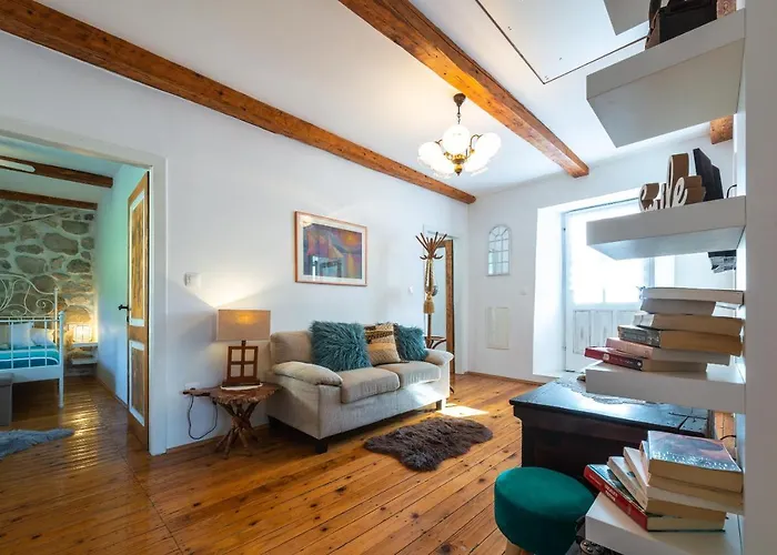 Rustic Stone Begovi Dvori- 15 Minutes To Villa