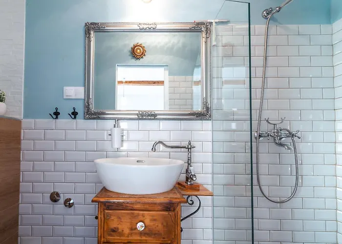 Villa Rustic Stone Begovi Dvori- 15 Minutes To