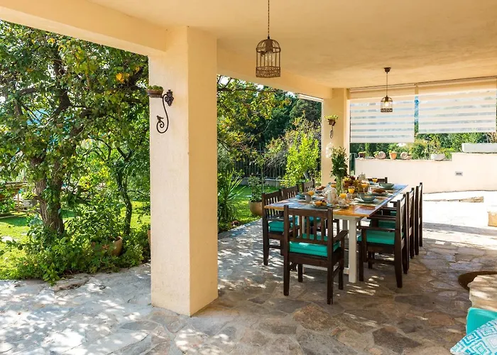 Rustic Stone Begovi Dvori- 15 Minutes To Villa *