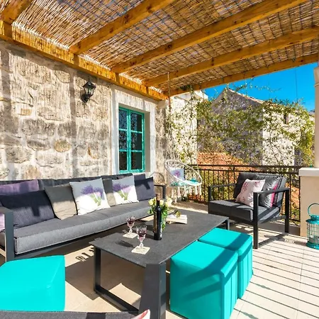 Vila Rustic Stone Begovi Dvori- 15 Minutes To