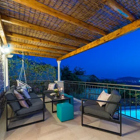 Rustic Stone Begovi Dvori- 15 Minutes To Vila *